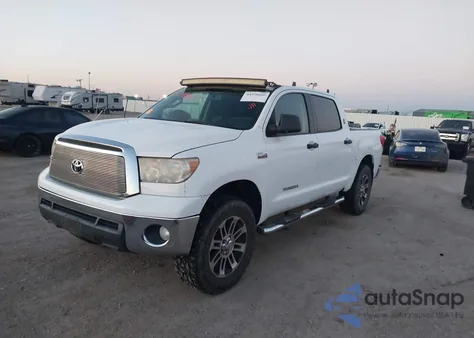 2013 Toyota Tundra Grade 5.7L V8 из США, поврежденный, VIN 5TFDW5F19DX286649
